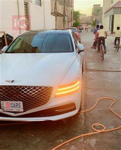 جێنسس G80